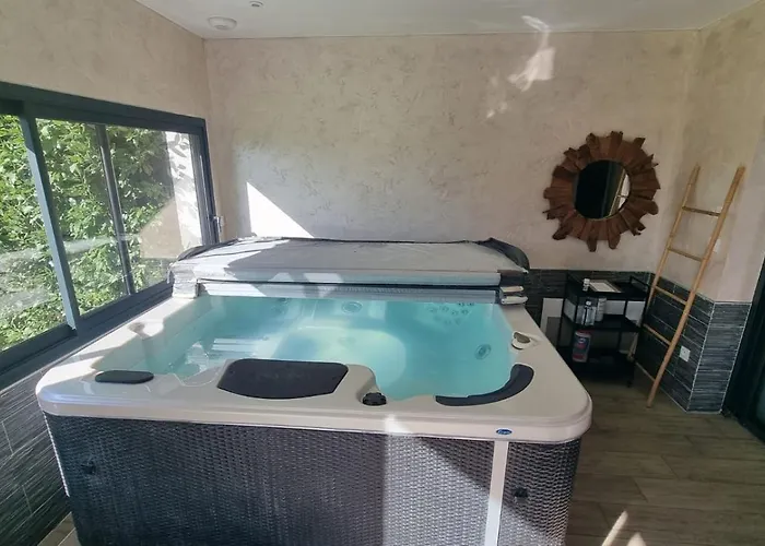 Love hotel Secret De Campagne